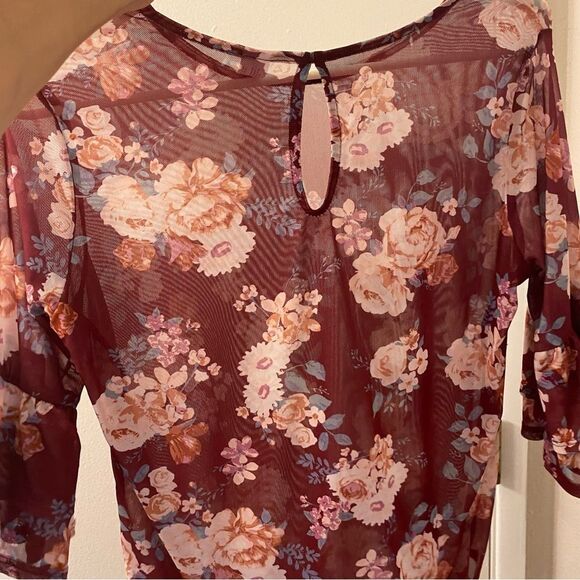 No Boundaries burgundy red Floral Mesh bell Ruffle Sleeve Blouse sheer whimsy M - Picture 4 of 8